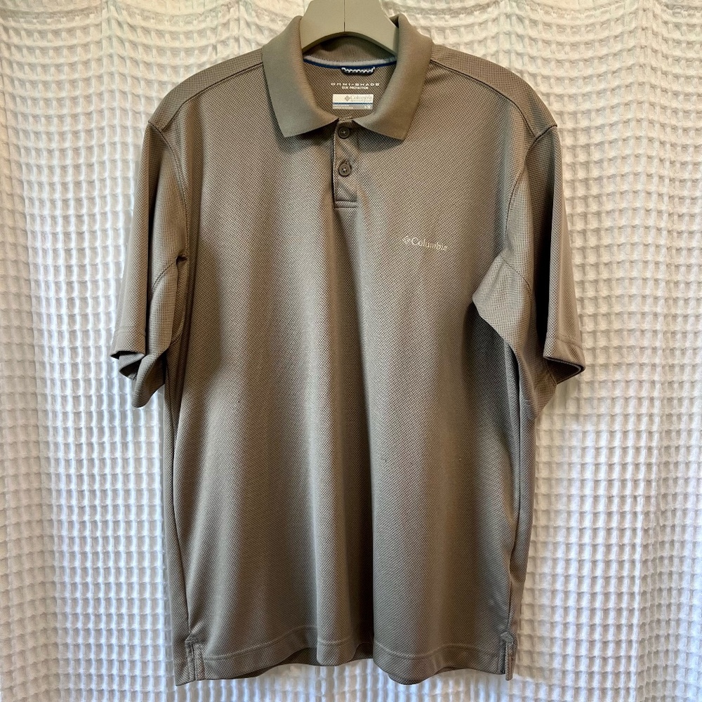 Columbia Khaki Omni Shade Polo Size M